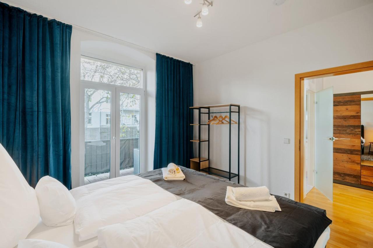 Blissplace 3 Zi Premium Apartment Nahe Getec Arena Mit Kingsize Betten Und Balkon マクデブルク エクステリア 写真